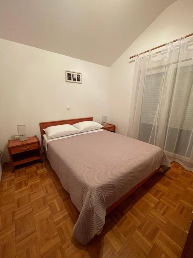 Apartman Josipa Биоград-на-Мору Экстерьер фото