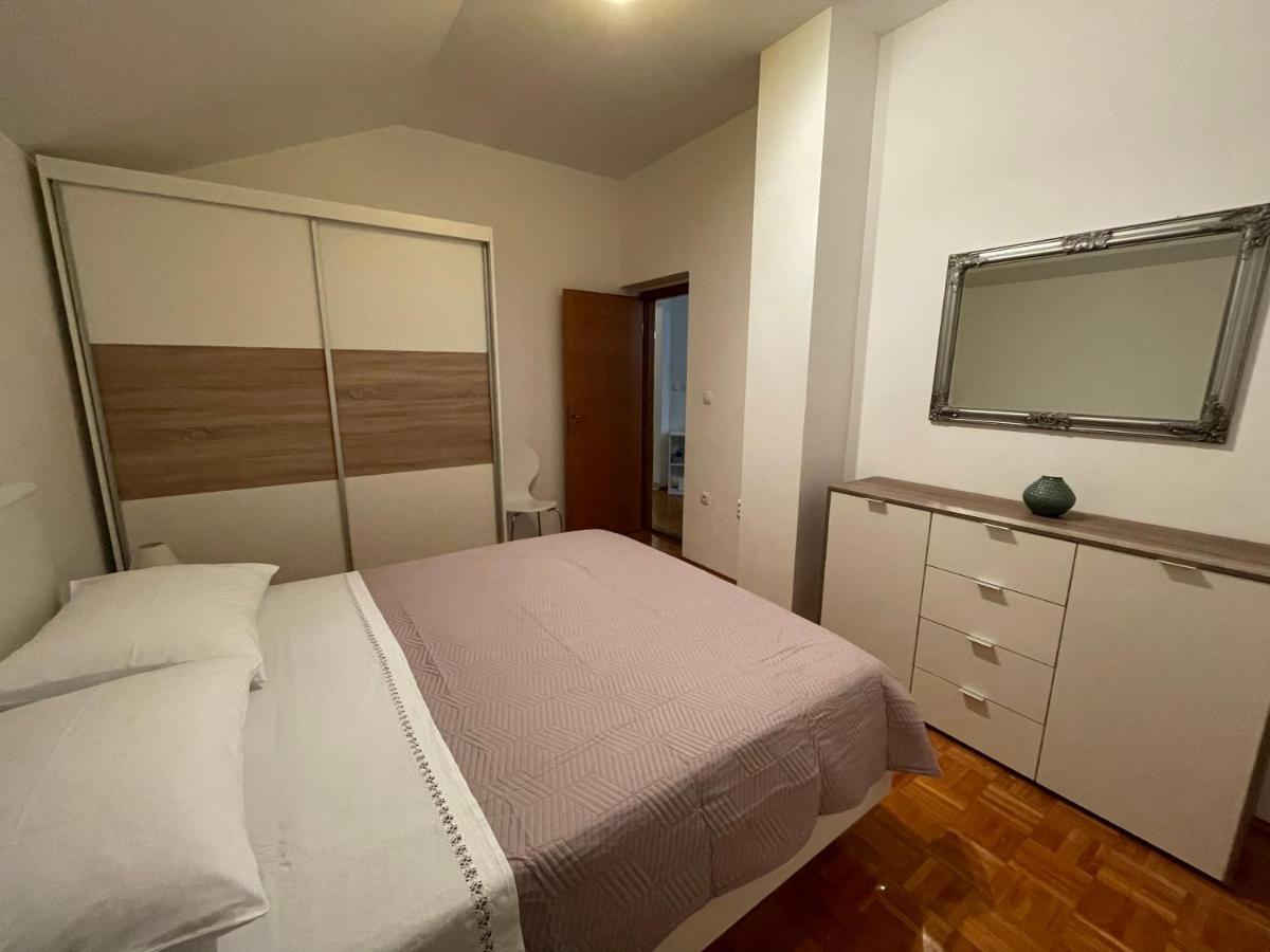 Apartman Josipa Биоград-на-Мору Экстерьер фото