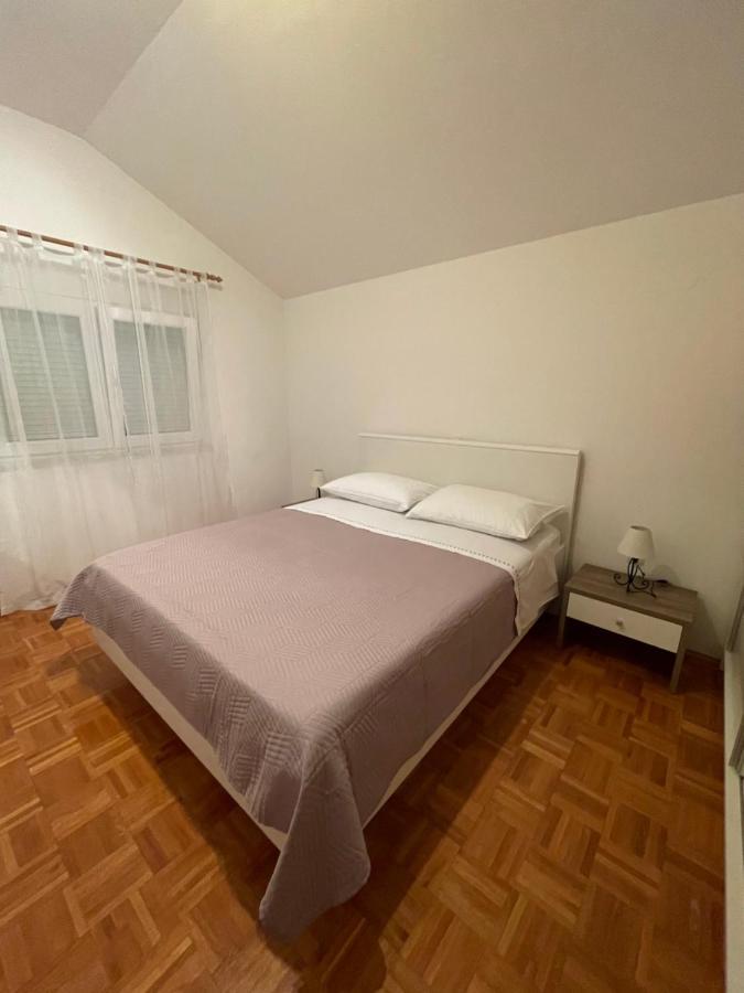 Apartman Josipa Биоград-на-Мору Экстерьер фото
