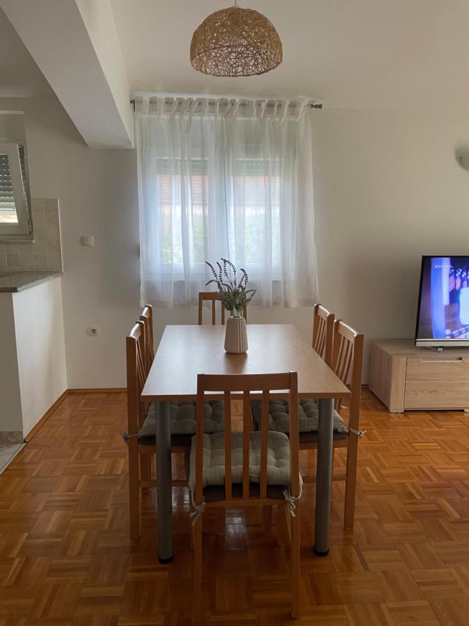 Apartman Josipa Биоград-на-Мору Экстерьер фото